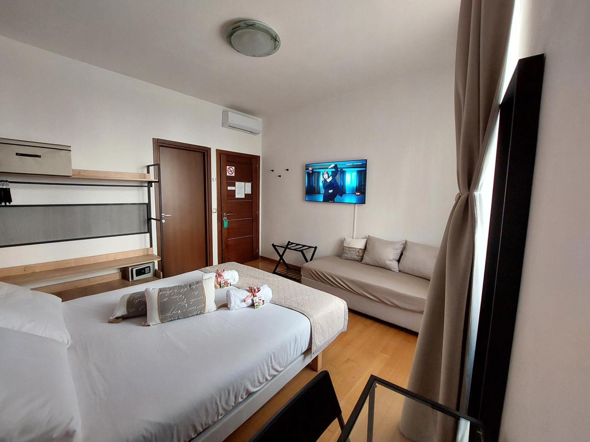 B&B Gaudium Colosseo Рим Екстер'єр фото